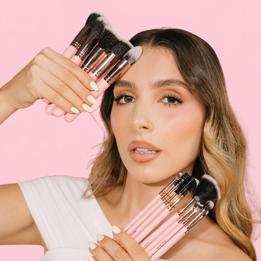 Kit x16 brochas profesionales Alma Beauty