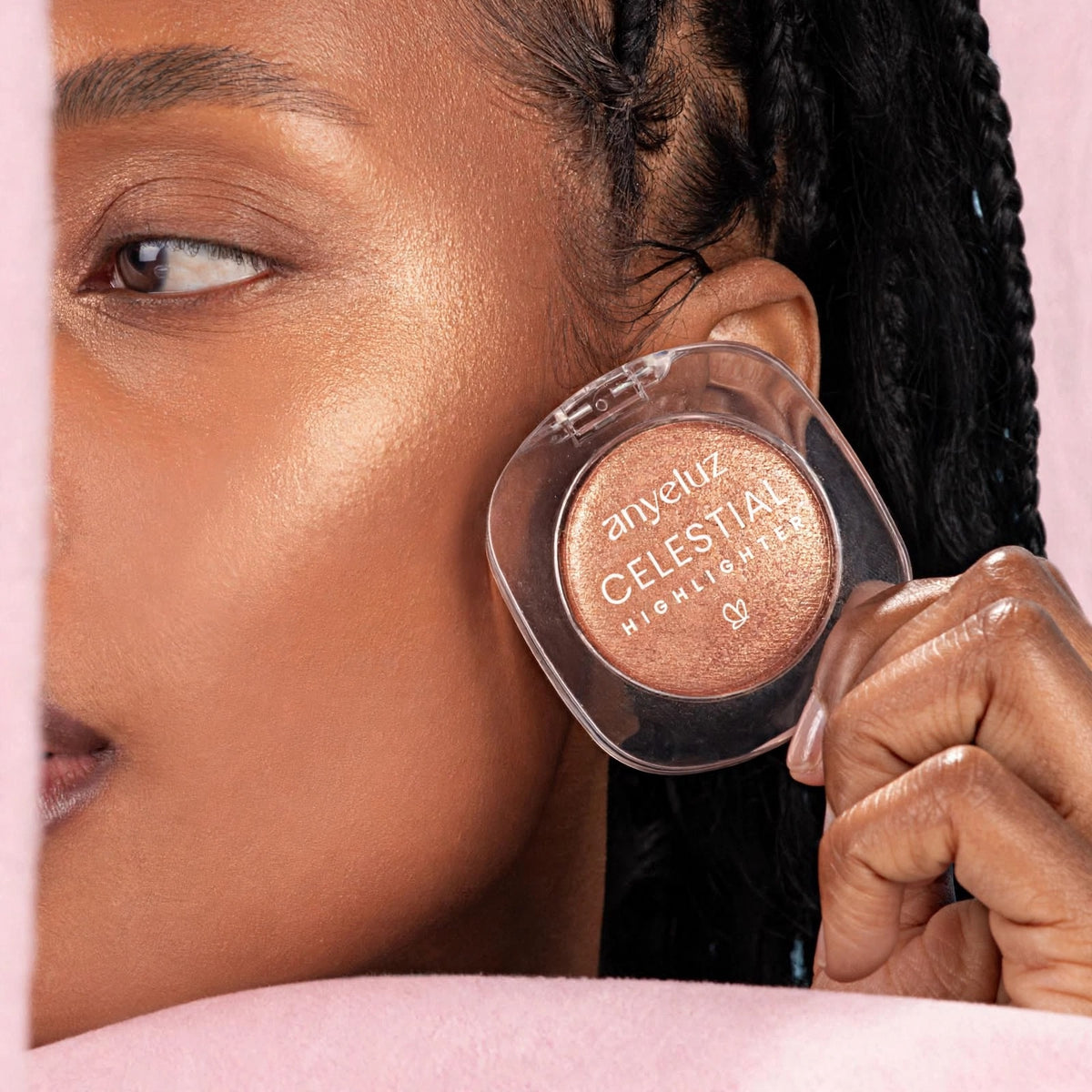 CELESTIAL ILUMINADOR COMPACTO ANYELUZ