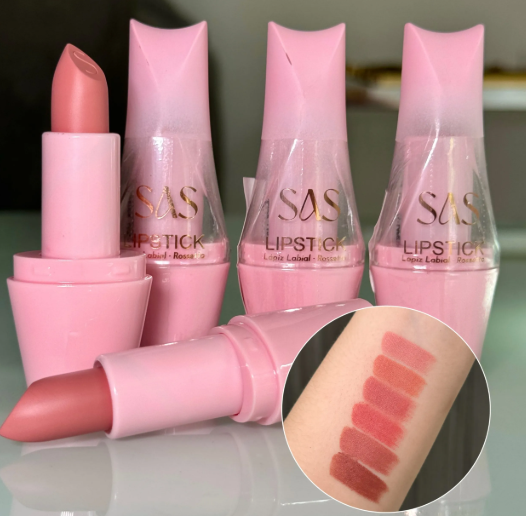 LABIA MATTE LIPSTICK SAS BY USHAS