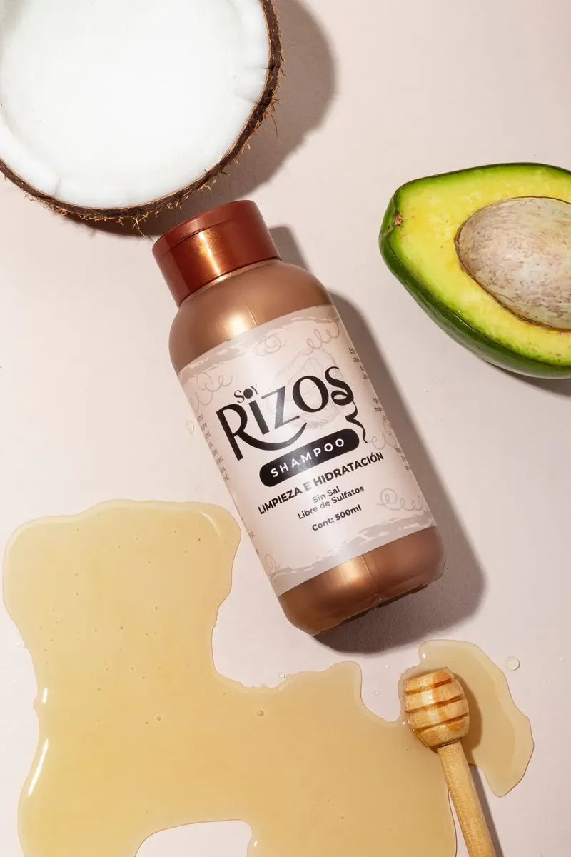 Shampoo Rizo Hidratación Definición Y Control Frizz  soy rizos 500 ML