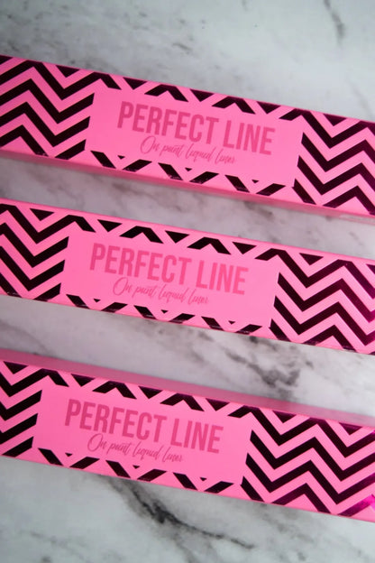 Plumón Delineador + Sello Gato Perfect Line 2 en 1 – Miis Cosmetics