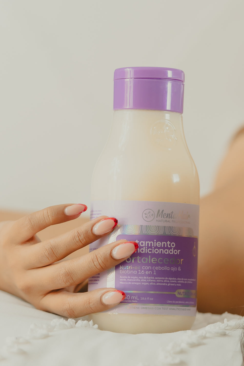 Tratamiento Acondicionador Fortalecedor Con Cebolla y Ajo X550ml Menta Hair
