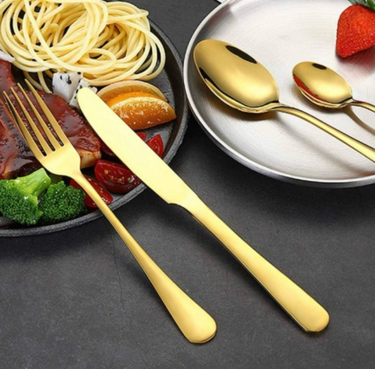 SET DE CUBIERTOS 24pcs DORADO