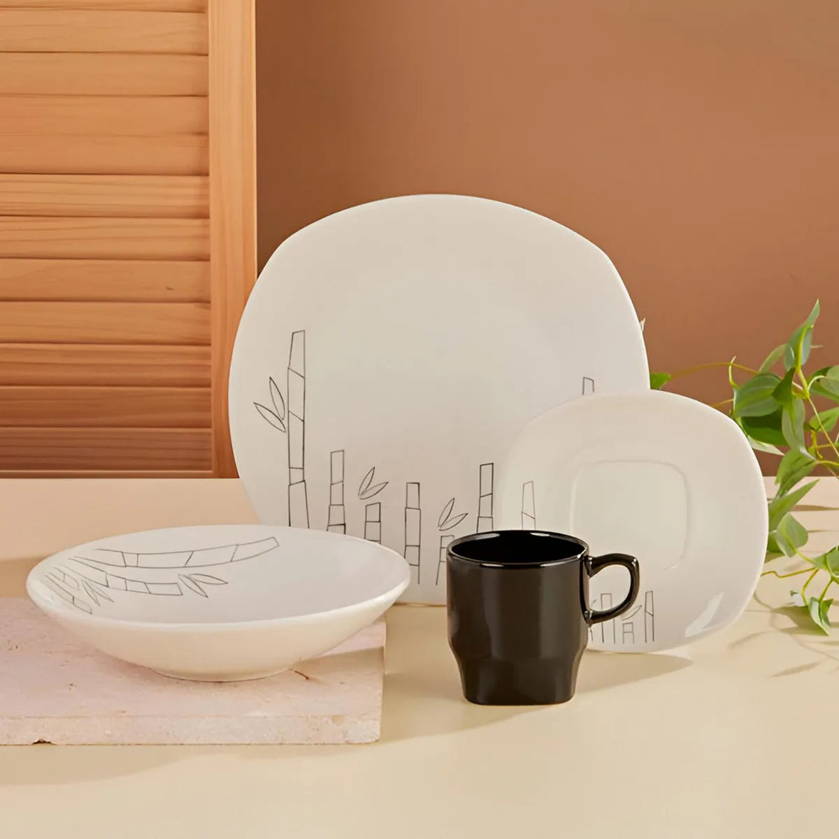 Vajilla Corona Bambù 4 Puestos 16 Piezas